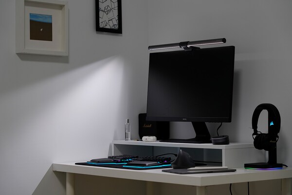 Zu den ScreenBars von BenQ