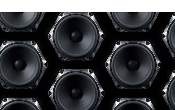 Zu den Zeppelin von Bowers & Wilkins